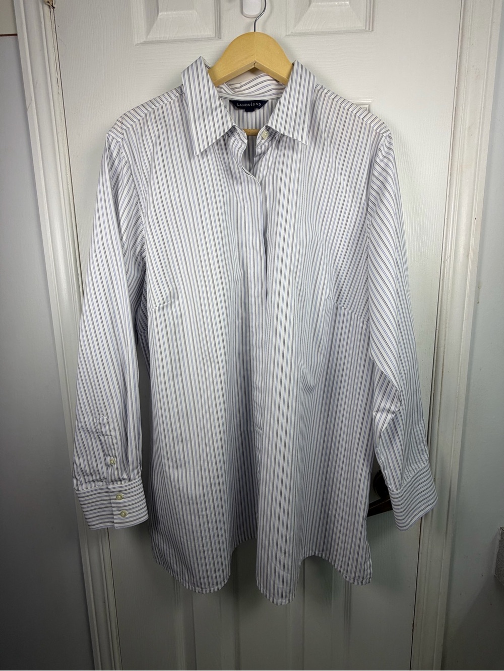 Lands' End Pinstripe Button-Up Shirt 22W Quiet Luxury Office Chic Coastal